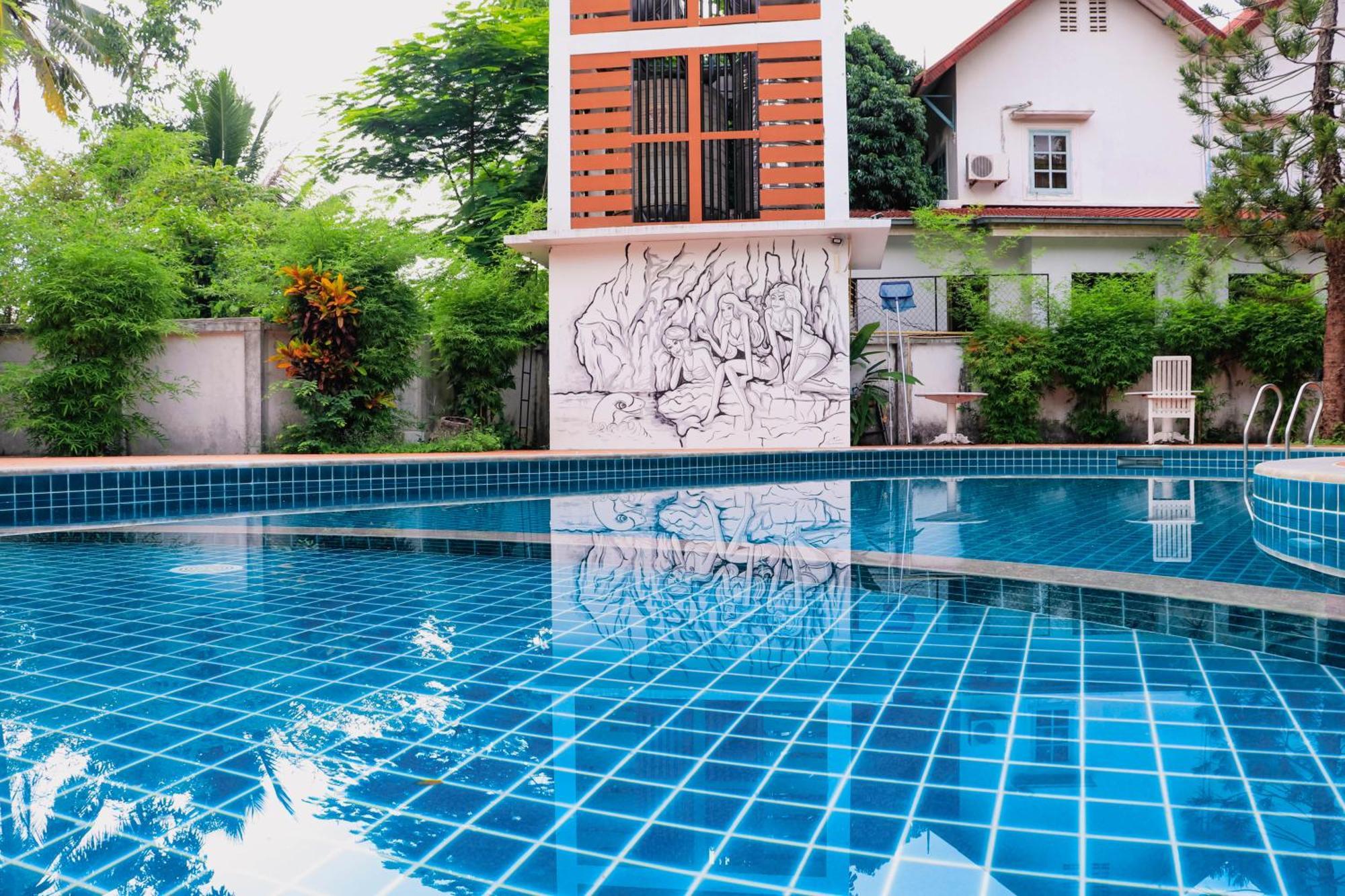 לואנג פרבאנג Meuangluang Hotel מראה חיצוני תמונה