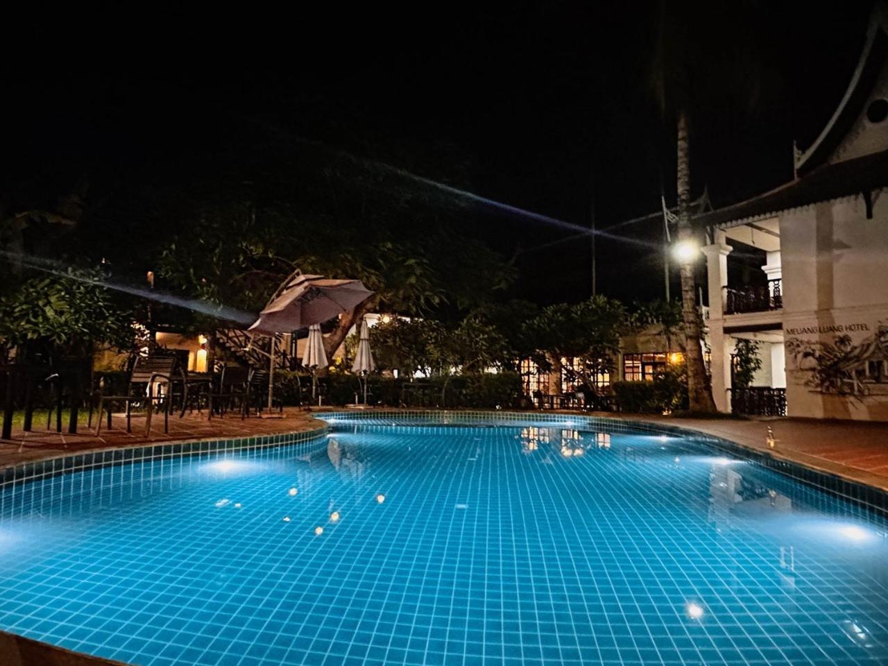 לואנג פרבאנג Meuangluang Hotel מראה חיצוני תמונה