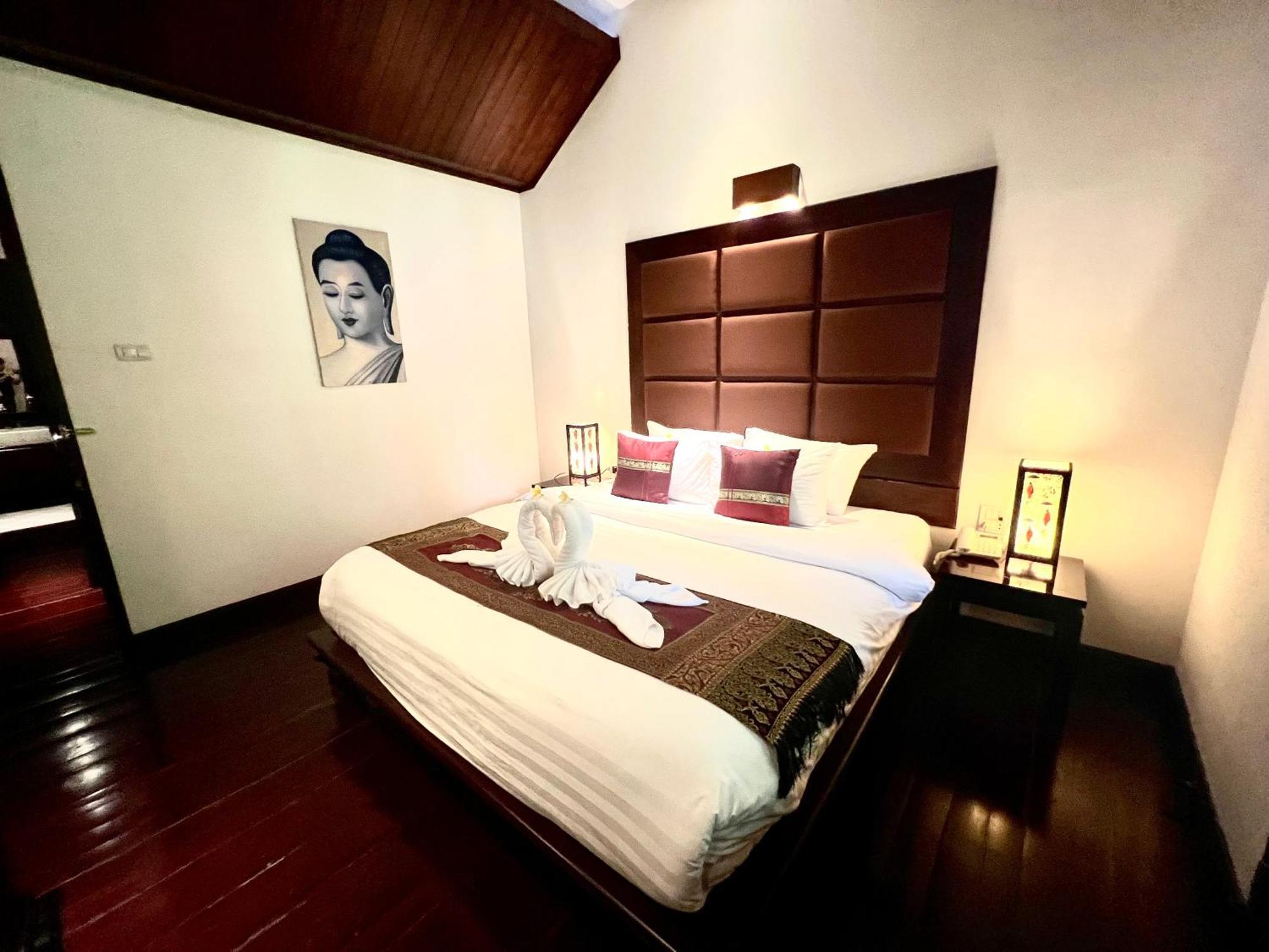 לואנג פרבאנג Meuangluang Hotel מראה חיצוני תמונה